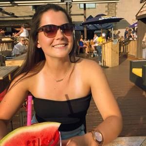 Meet your Posher, Katie